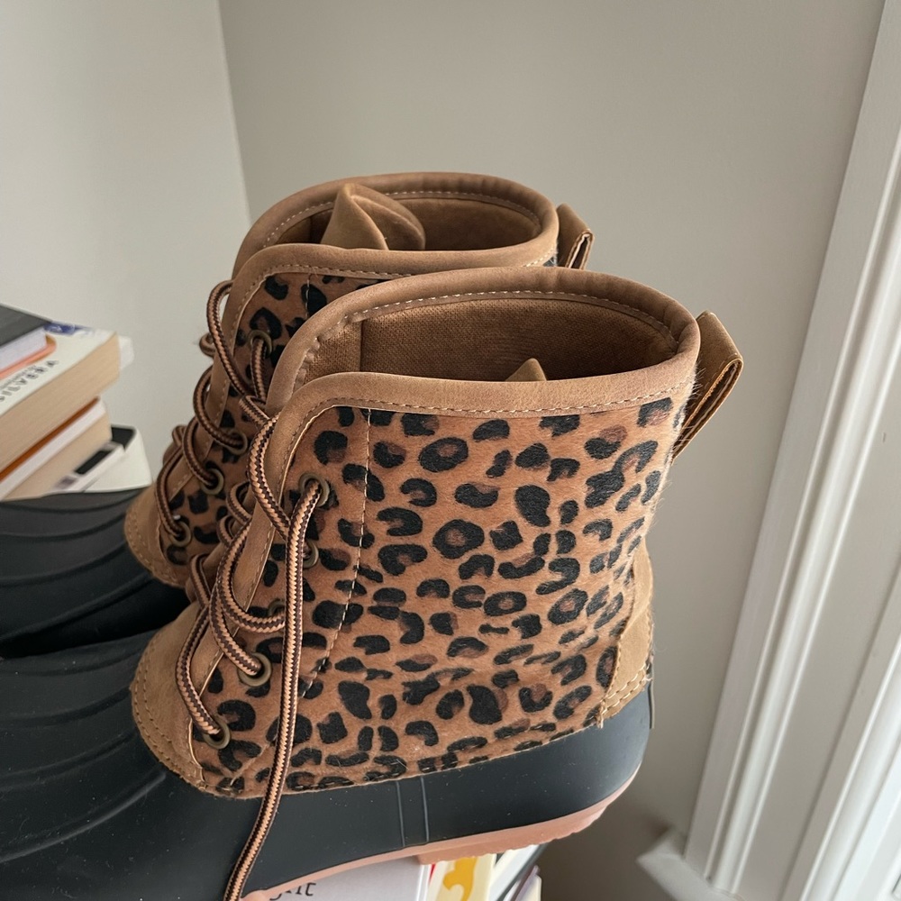 Leopard Print Booties! - Picture 2 of 3